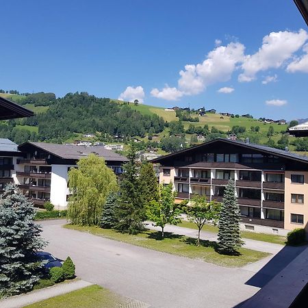 Retro Apartment Kaprun Exterior foto